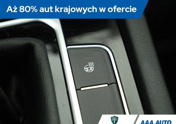 Volkswagen Arteon cena 112000 przebieg: 117026, rok produkcji 2018 z Pszczyna małe 352